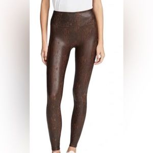 Spanx brown snakeskin leggings size M